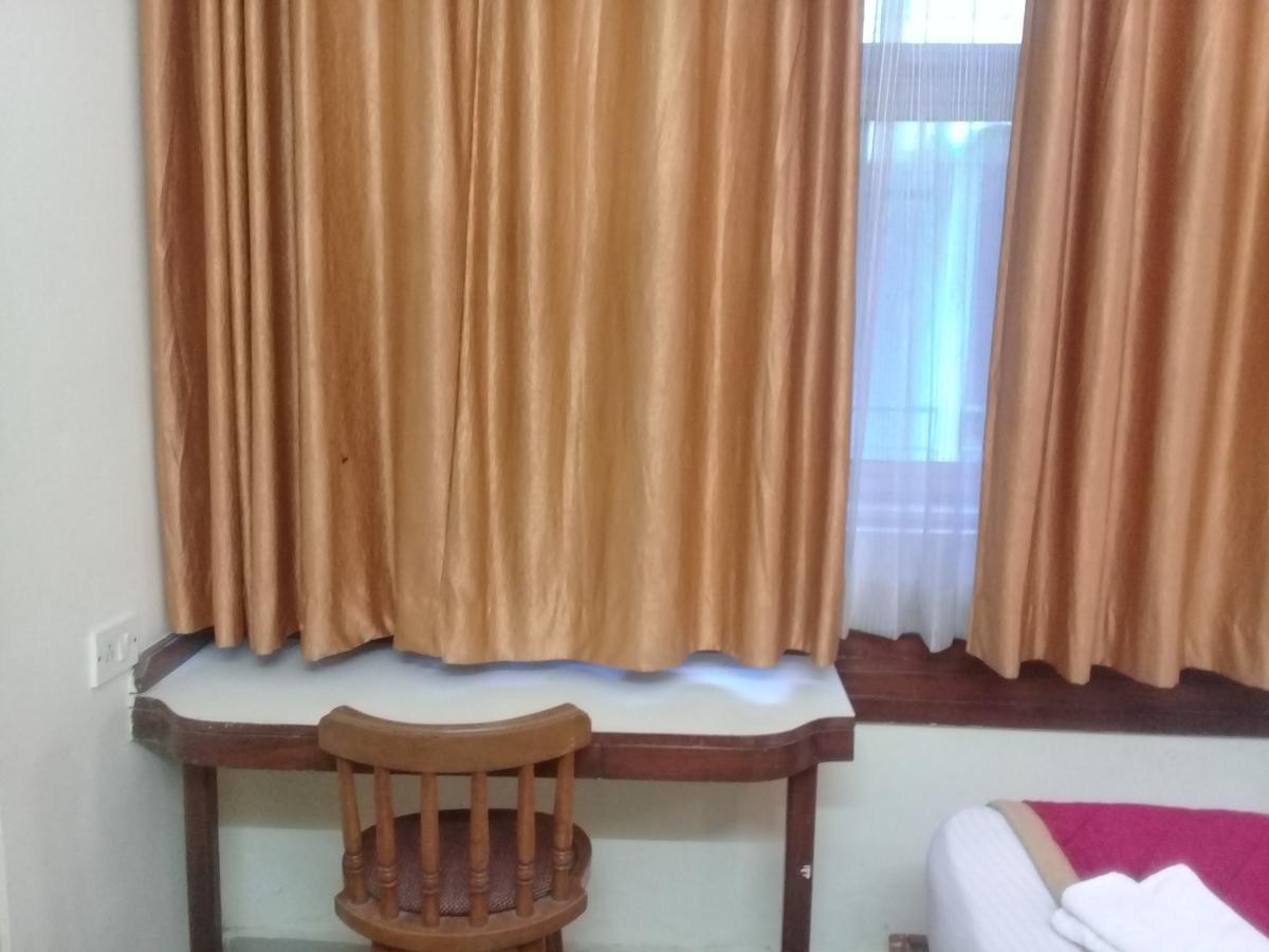 Classic Mg Road Hotel *